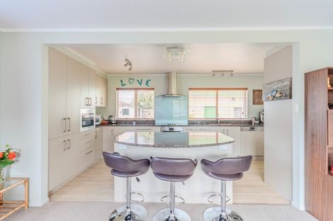 Photo of property in 20 Cromwell Drive, Fitzroy, Hamilton, 3206