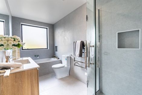 Photo of property in 1a Springfield Street, Forrest Hill, Auckland, 0620