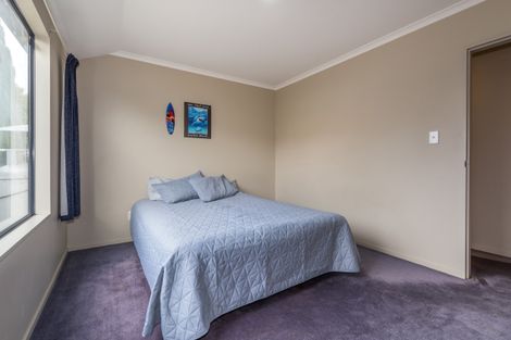 Photo of property in 16 Camleigh Close, Kaiapoi, 7630