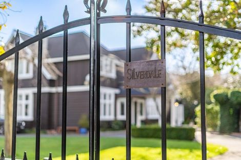 Photo of property in 291 Fergusson Drive, Heretaunga, Upper Hutt, 5018