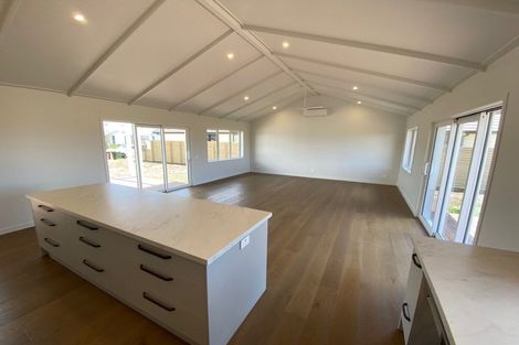 Photo of property in 156 Kupe Drive, Whitianga, 3510