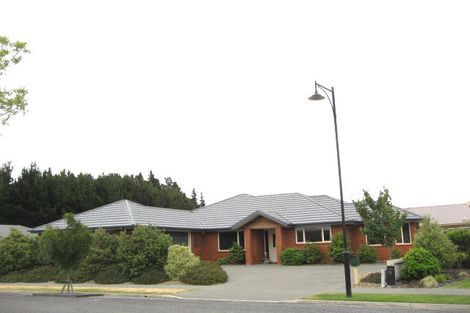 Photo of property in 33 Amoka Crescent, Parklands, Christchurch, 8083