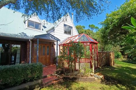 Photo of property in 25a Cunliffe Street, Johnsonville, Wellington, 6037