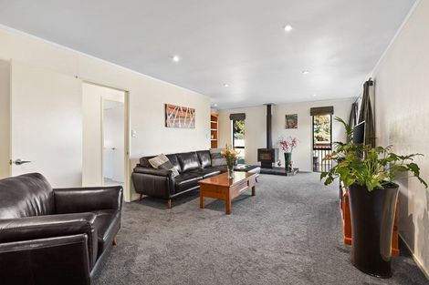 Photo of property in 15 Pounamu Avenue, Greenhithe, Auckland, 0632