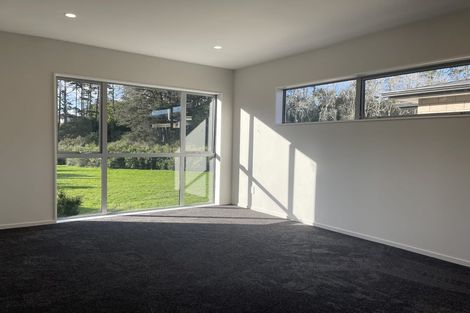 Photo of property in 3 Skanda Crescent, Flat Bush, Auckland, 2019
