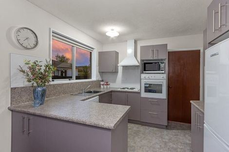 Photo of property in 22 Matlock Street, Woolston, Christchurch, 8062