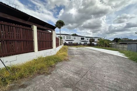 Photo of property in 10 Bendale Place, Papatoetoe, Auckland, 2025