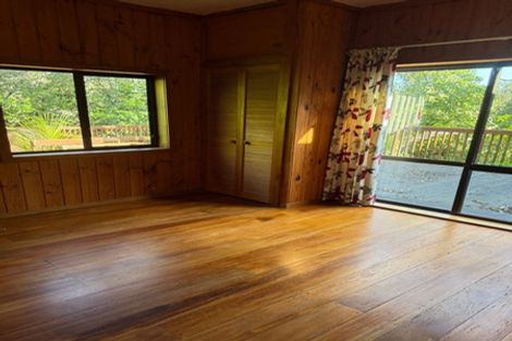 Photo of property in 397 Motutara Road, Muriwai, 0881