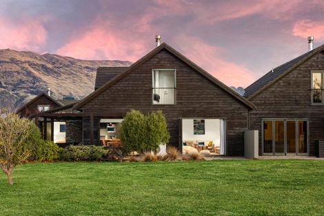 Photo of property in Heritage Village, 9 Villa Lane, Wanaka, 9382