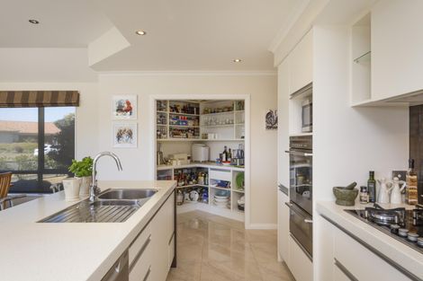 Photo of property in 224 Victoria Avenue, Hokowhitu, Palmerston North, 4410