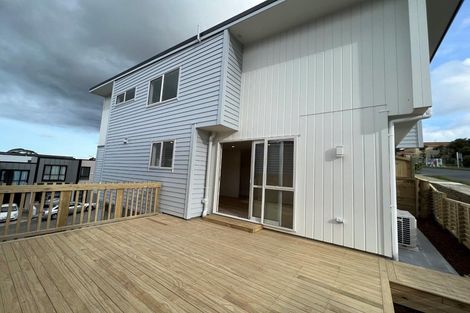 Photo of property in 3 Waihou Crescent, Albany Heights, Auckland, 0632