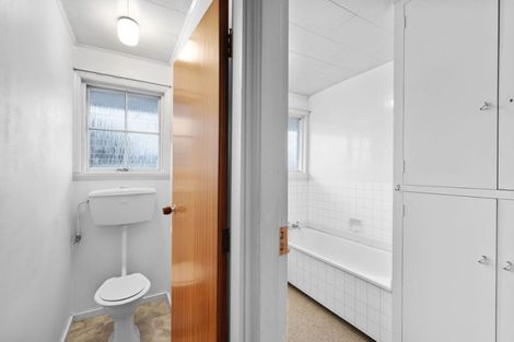 Photo of property in 48 Main North Road, Papanui, Christchurch, 8052
