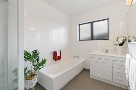 Photo of property in 34 Amber Drive, Tikipunga, Whangarei, 0112