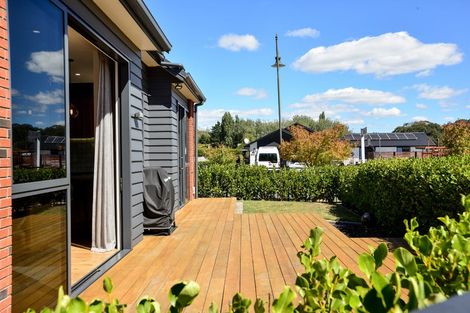 Photo of property in 2 Garland Lane, Leamington, Cambridge, 3432