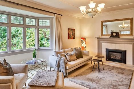 Photo of property in 10 Hinau Street, Woburn, Lower Hutt, 5010