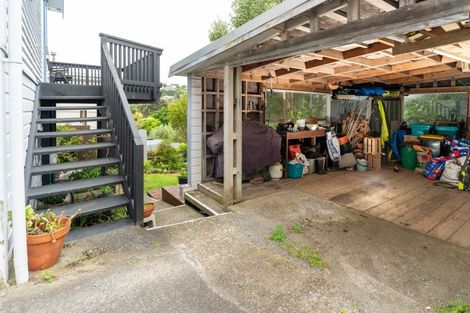 Photo of property in 62 Maupuia Road, Maupuia, Wellington, 6022
