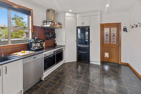 Photo of property in 25 Hannan Street, Levin, 5510