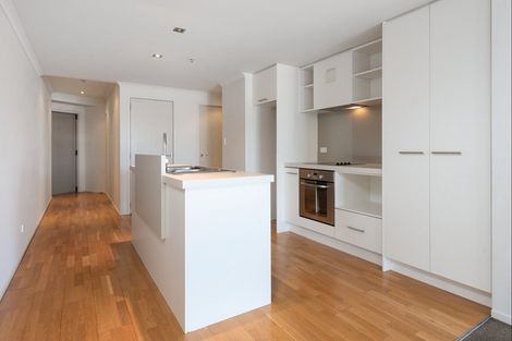 Photo of property in 204/332 Maunganui Road, Mount Maunganui, 3116