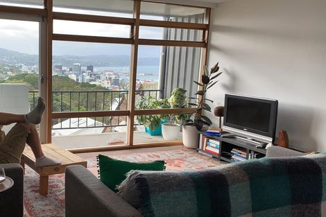 Photo of property in 3d/145 Ohiro Road, Brooklyn, Wellington, 6021