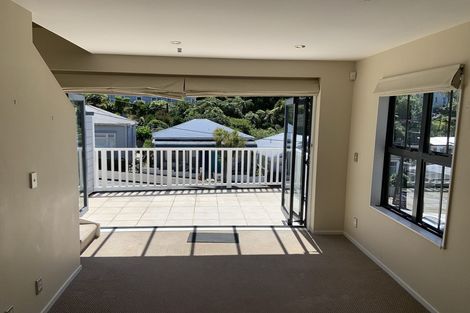 Photo of property in 51b Todman Street, Brooklyn, Wellington, 6021