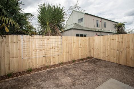 Photo of property in 17u4 Lyon Street, Frankton, Hamilton, 3204