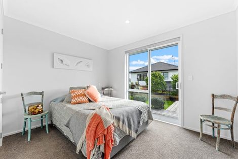 Photo of property in 16 Discovery Drive, Gulf Harbour, Whangaparaoa, 0930