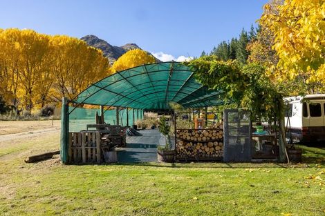 Photo of property in 84 Nook Road, Lake Hawea, 9382