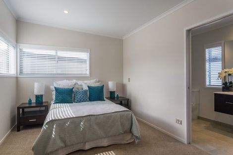 Photo of property in 6 Liquidambar Drive, Hobsonville, Auckland, 0616