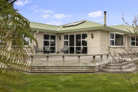 Photo of property in 281 Waihi Road, Hawera, 4673