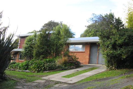 Photo of property in 28 Howard Street, Macandrew Bay, Dunedin, 9014