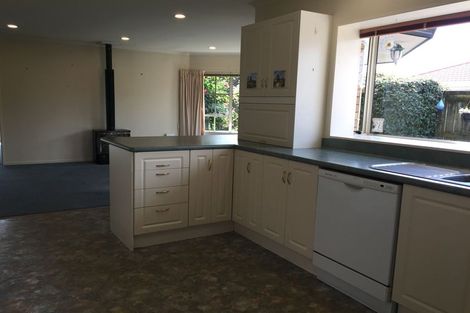 Photo of property in 15 San Vito Place, Paraparaumu Beach, Paraparaumu, 5032