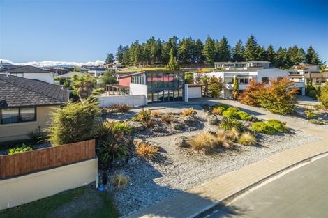 Photo of property in 45 Kings Drive, Wanaka, 9305