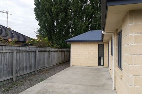 Photo of property in 7 Ahmad Close, Levin, 5510