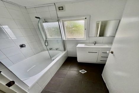 Photo of property in 1/27 Halsey Road, Manurewa, Auckland, 2102