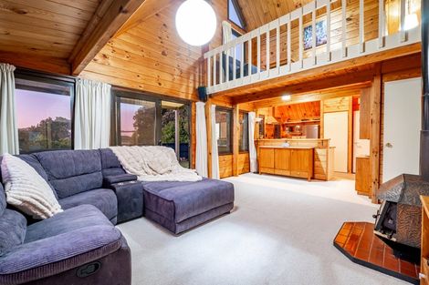Photo of property in 90 Discovery Drive, Whitby, Porirua, 5024