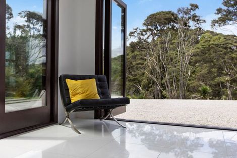 Photo of property in 231c Huia Road, Titirangi, Auckland, 0604