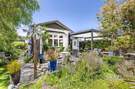 Photo of property in 8 Celia Street, Redcliffs, Christchurch, 8081