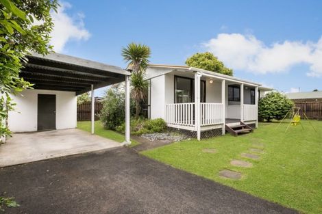 Photo of property in 2/88c Kelvin Road, Papakura, 2110