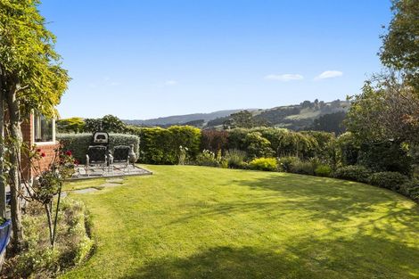 Photo of property in 16 Ribbonwood Close, Normanby, Dunedin, 9010