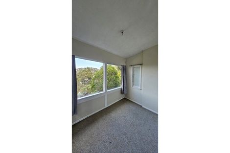 Photo of property in 1/13 Garden Road, Northland, Wellington, 6012