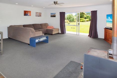 Photo of property in 24 Bergin Road, Foxton, 4814