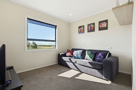 Photo of property in 69 Waipipi Wharf Road, Pollok, Waiuku, 2683