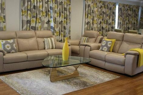 Photo of property in 11 Madeira Close, Whitby, Porirua, 5024