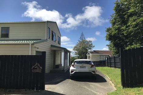 Photo of property in 13 Camelot Place, Glenfield, Auckland, 0629