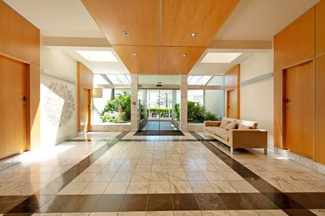 Photo of property in Wharenui Apartments, 274 Oriental Parade, Oriental Bay, Wellington, 6011