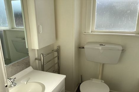 Photo of property in 17 Trevethick Grove, Woburn, Lower Hutt, 5010