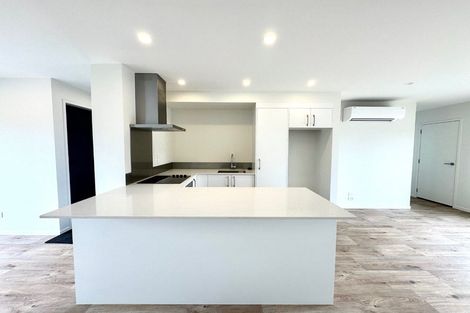 Photo of property in 22 Royton Avenue, Mangere East, Auckland, 2024