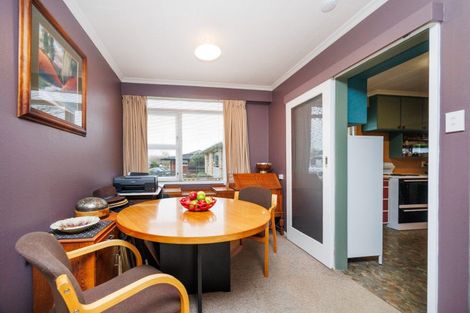Photo of property in 21 Anaru Place, Awapuni, Palmerston North, 4412