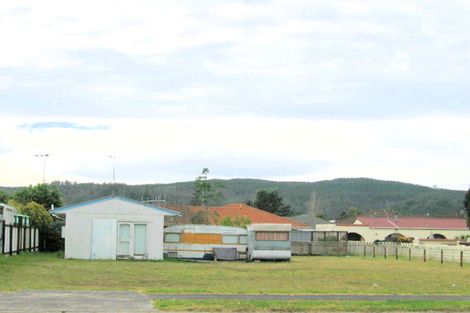 Photo of property in 218 Chartwell Avenue, Whangamata, 3620