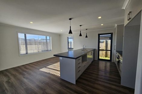 Photo of property in 48 Crown Street, Papamoa, 3118